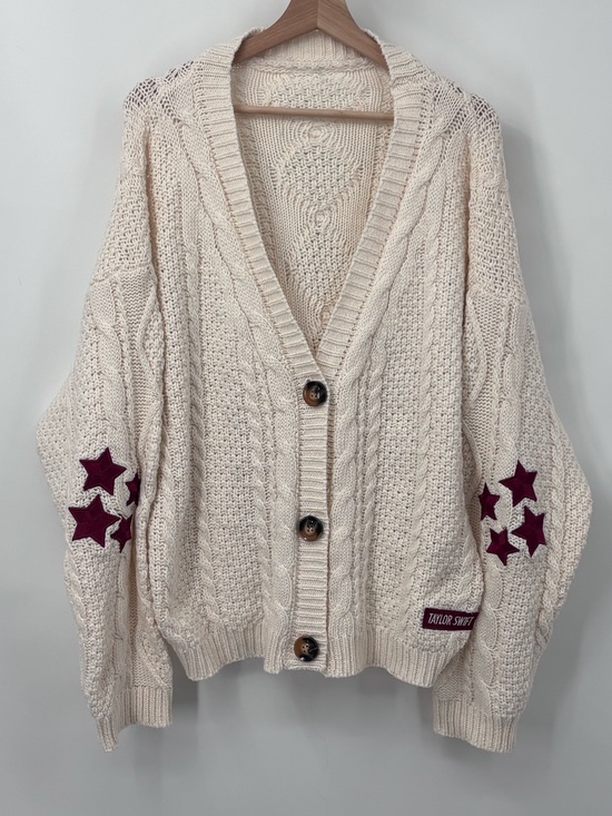 Taylor Swift Sweaters - Taylor Swift Cream Cable Knit Button-Front Red star cardigan Med/ Large sweater